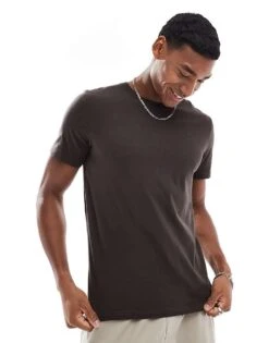 Hollister Icon Logo T-shirt In Chocolate Brown For Men