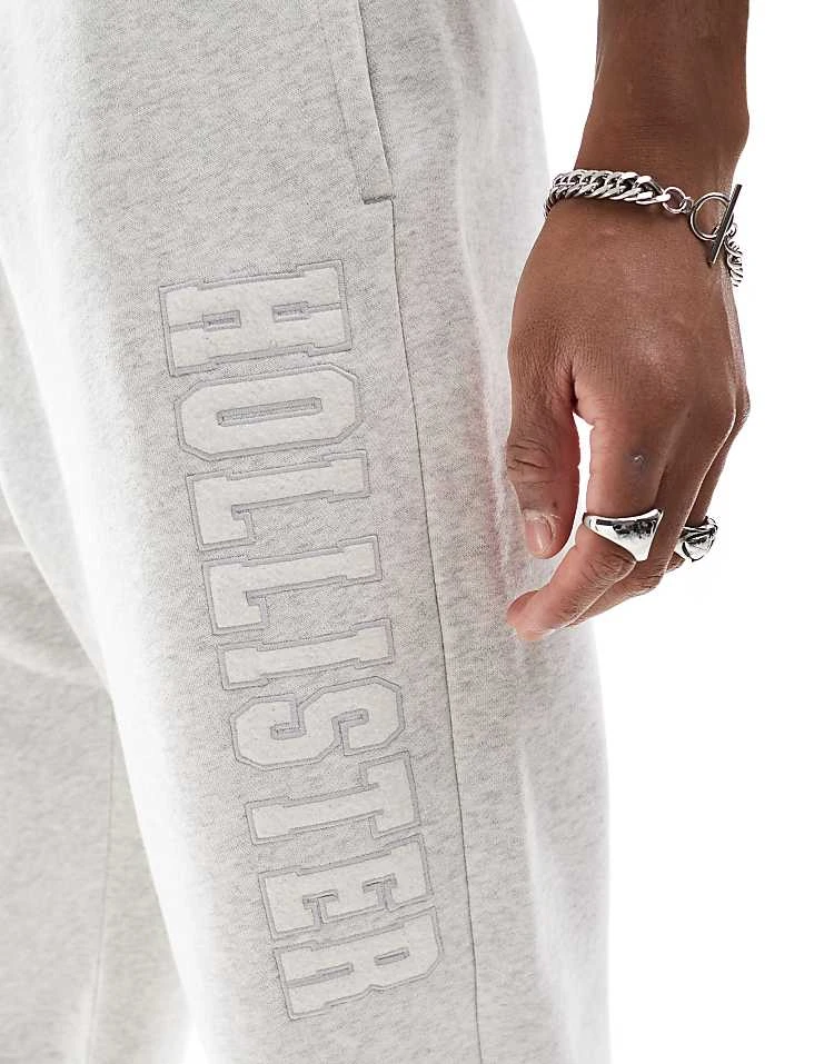 Hollister Baggy Straight Leg Motif Jogger Co-ord In Grey For Men - Image 3