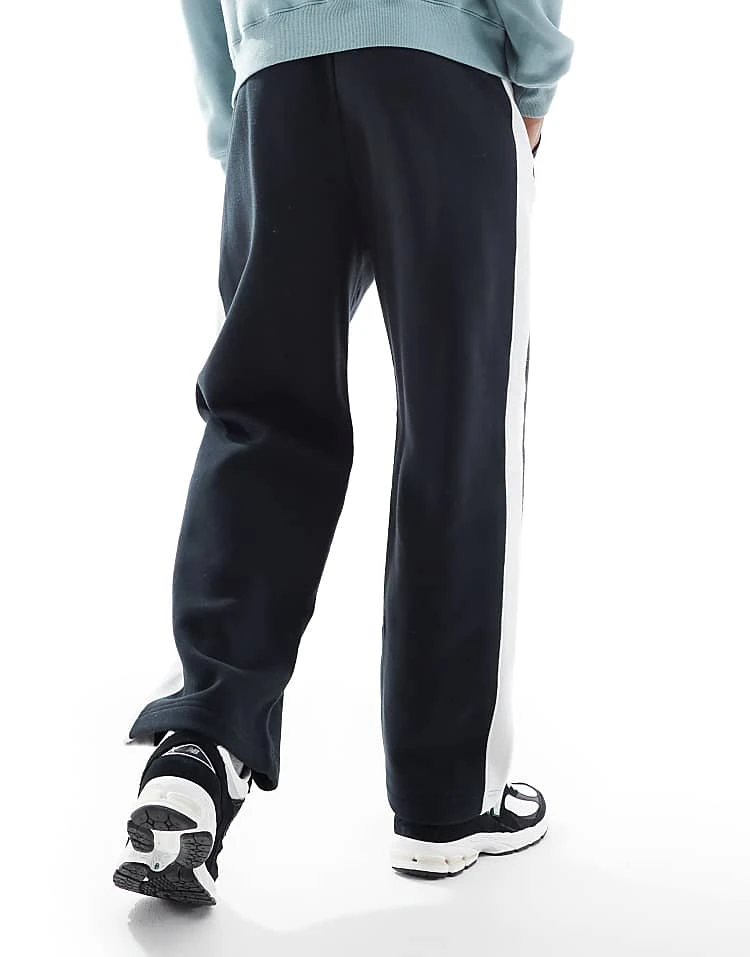 Hollister Baggy Varsity Side Stripe Jogger In Black For Men - Image 2